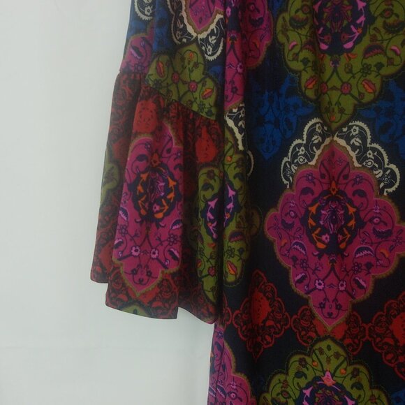 NWTS Chico's Bold Geometric Medallion Pattern Dress Chico’s Size 1 = Med (8–10) - Picture 4 of 6